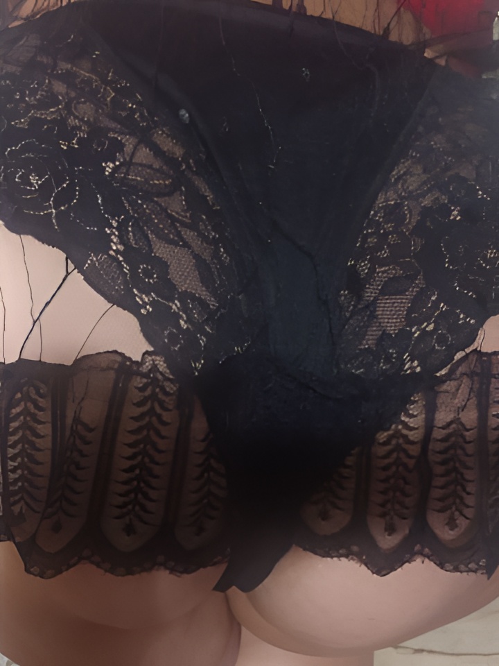 Инна привлекальеная девушка из Выборга цена от 4000 руб