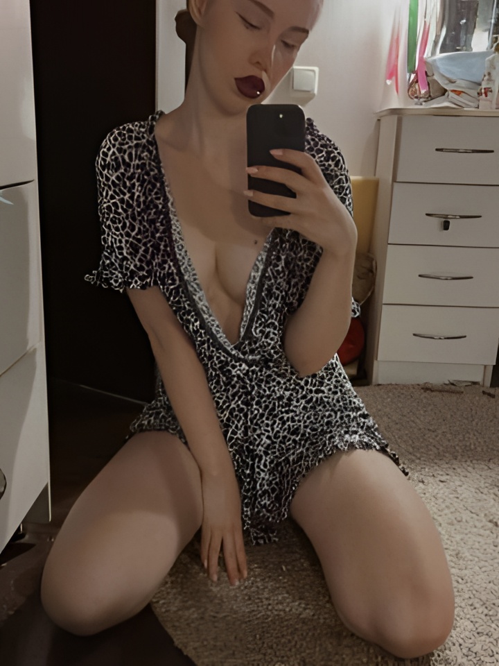 Индивидуалка Кристина, доступна для личного знакомства от 2000 руб