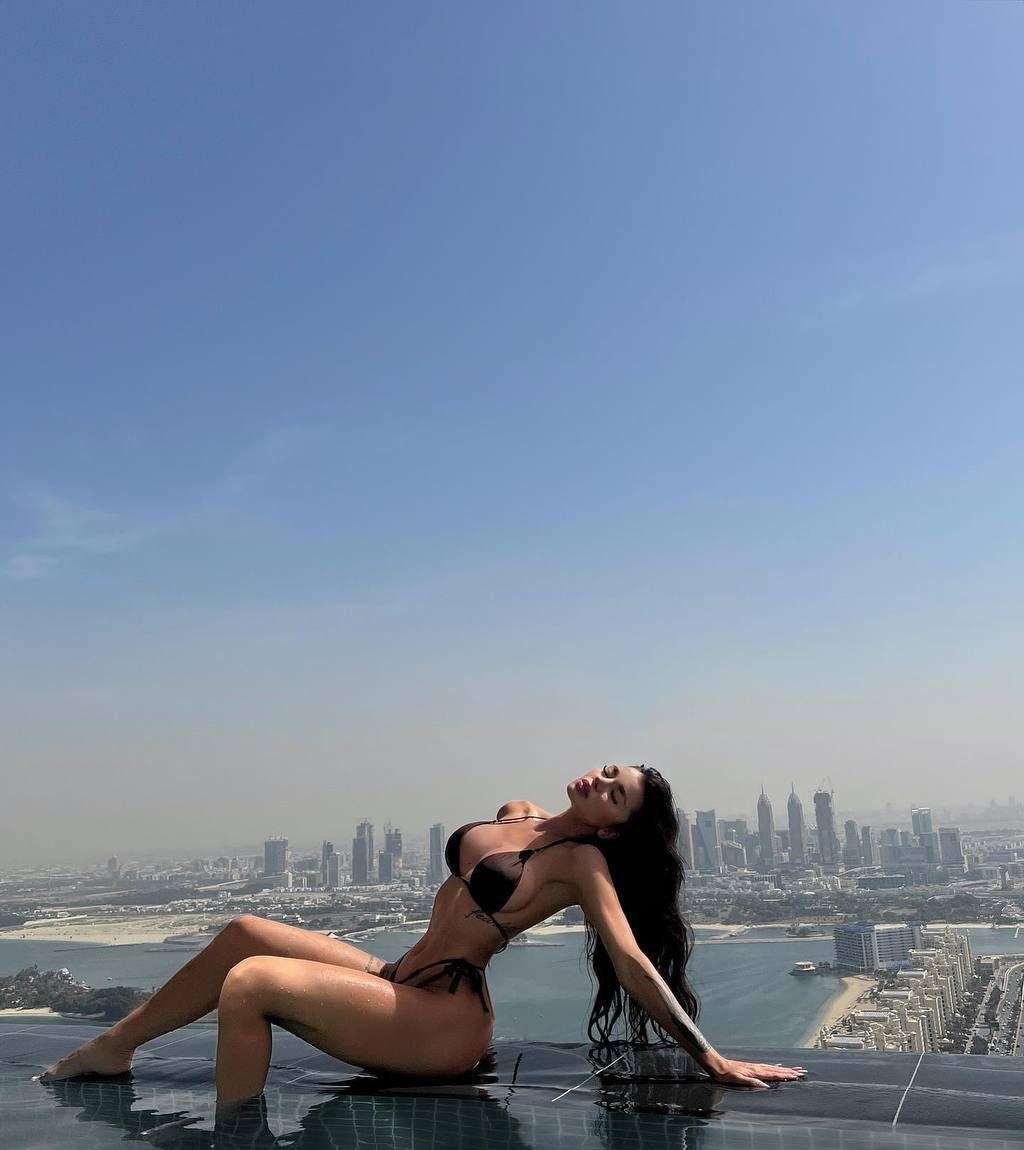 Мэри привлекальеная девушка из Выборга цена от 4500 руб