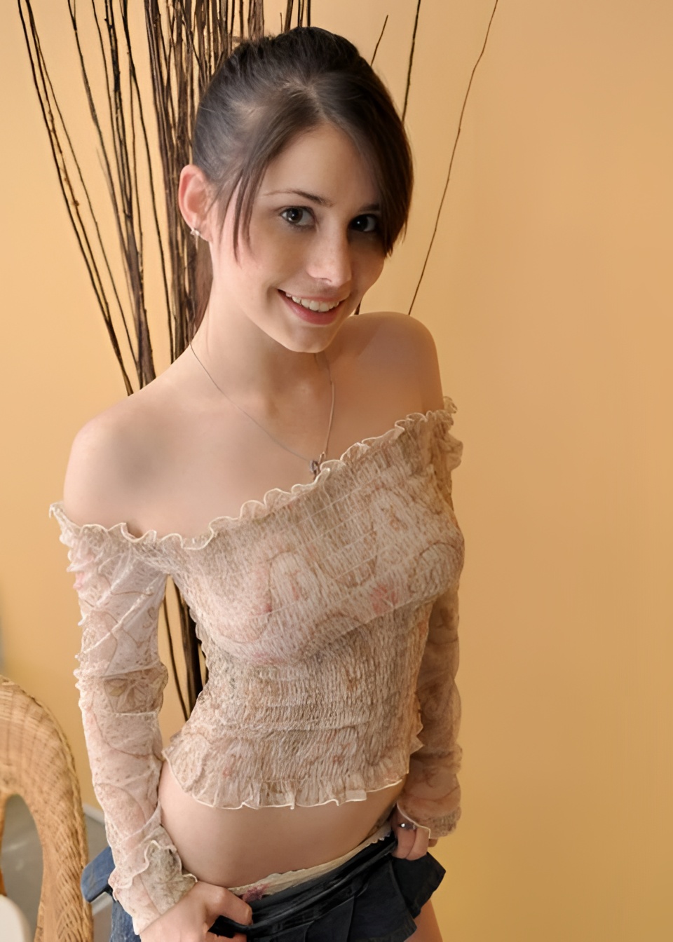 Елена привлекательная девушка из Выборга цена от 3000 руб