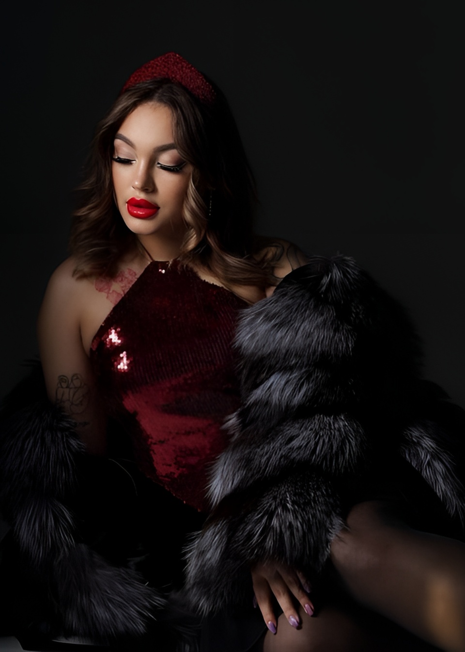 Юля привлекательная девушка из Выборга цена от 6000 руб