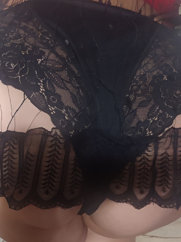 Инна привлекательная девушка из Выборга цена от 4000 руб